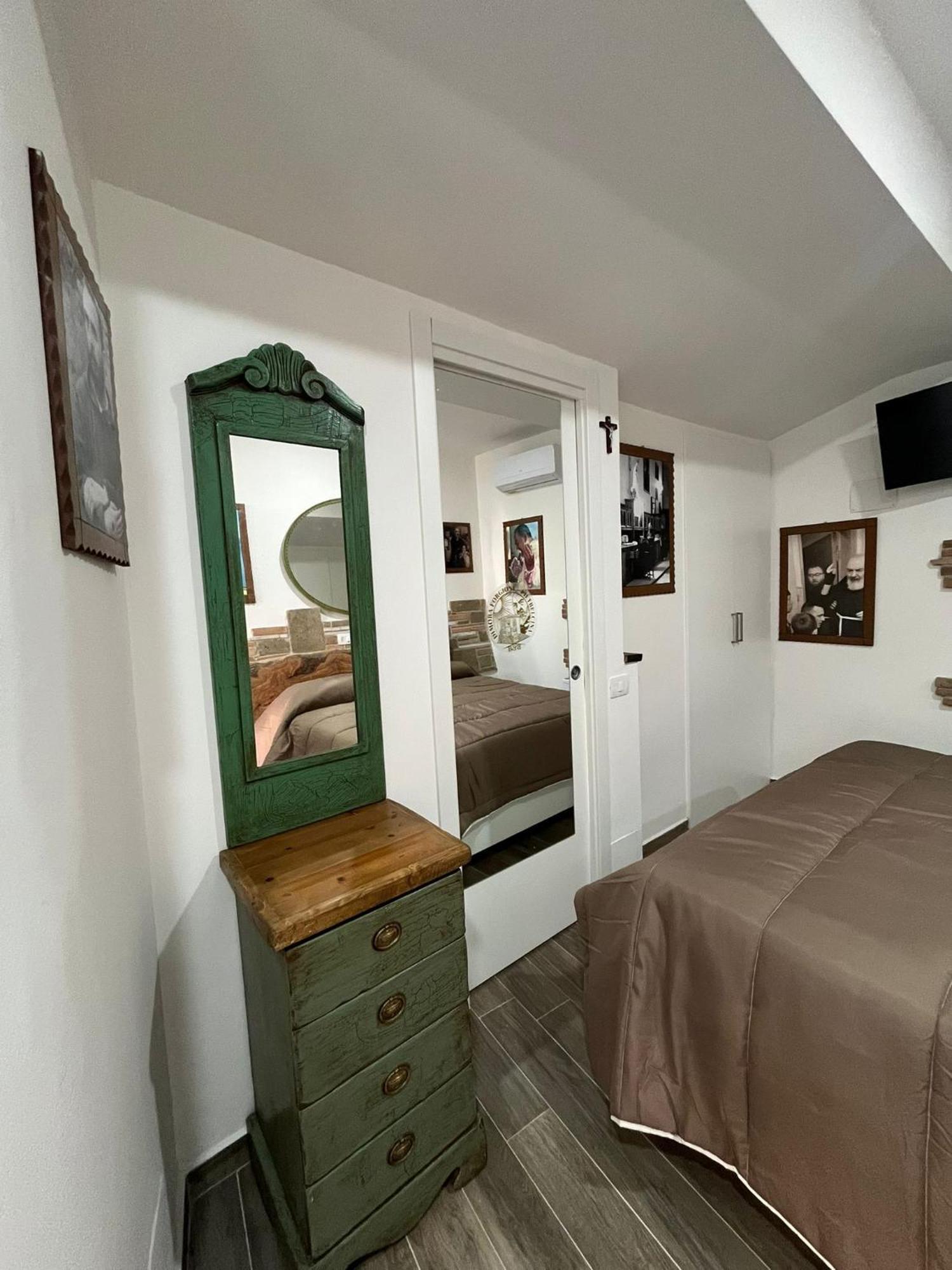 Dimora Forgione B&B - 皮耶特雷尔奇纳 外观 照片